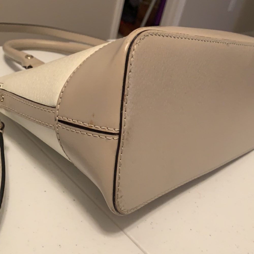 Kate Spade Purse - Picture 7 of 8